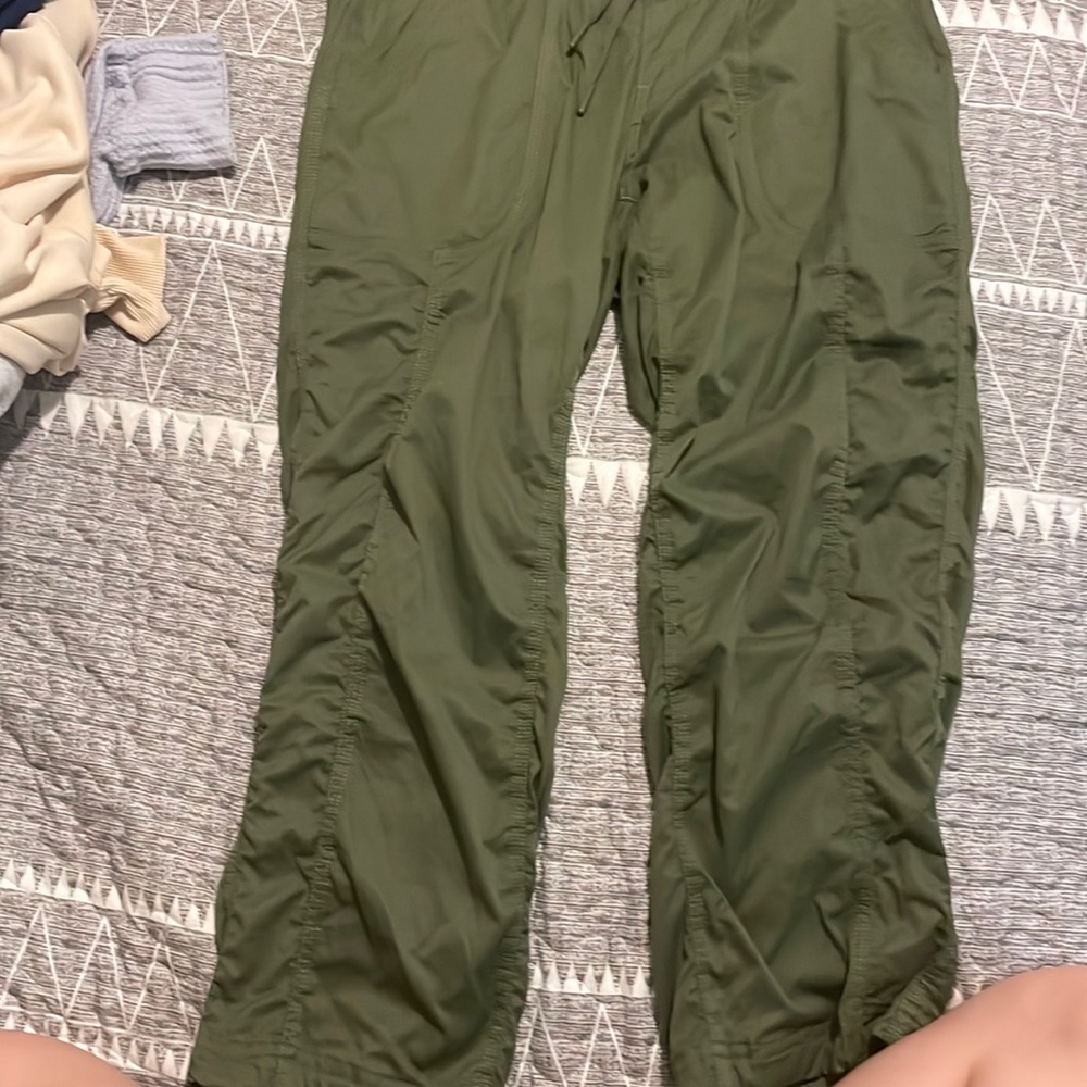 Brand new never worn army, green north face cargo pants.
